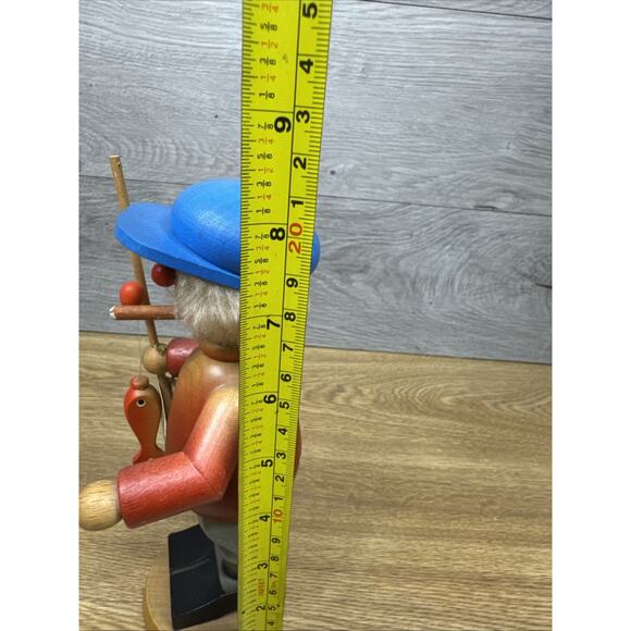 Vtg Holzkunst Christian Ulbricht Fisherman 8.25” Wood German Nutcracker - Picture 9 of 12
